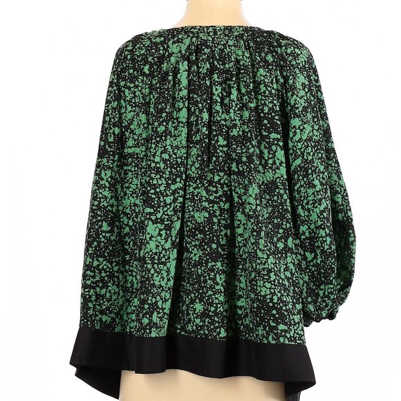 DVF DIANE Von FURSTENBERG 🔥oversized green silk peasant top excellent condition - Picture 2 of 6